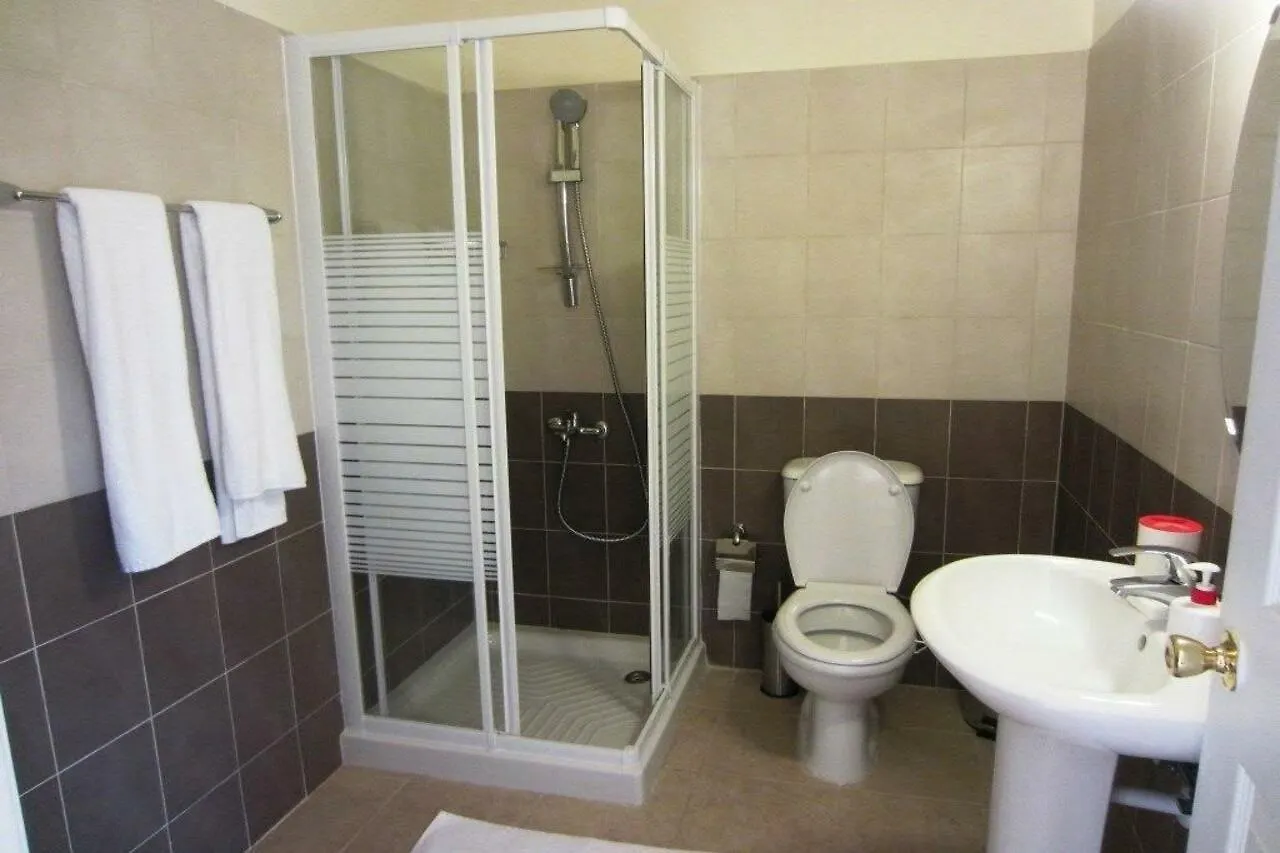 Vila Protaras Tennis And Country Club